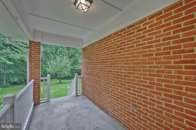 7185 HAWTHORNE RD, La Plata, MD 20646