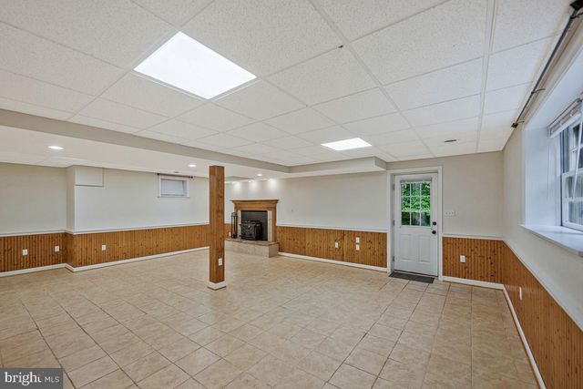 7185 HAWTHORNE RD, La Plata, MD 20646