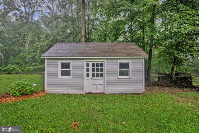 7185 HAWTHORNE RD, La Plata, MD 20646