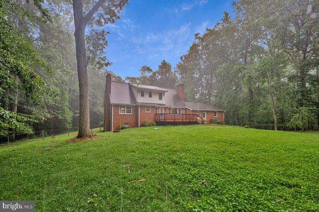 7185 HAWTHORNE RD, La Plata, MD 20646
