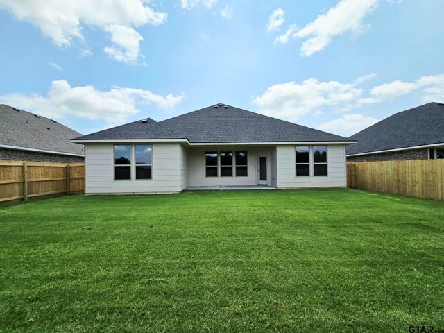 304 Driftwood Way, Whitehouse, TX 75791