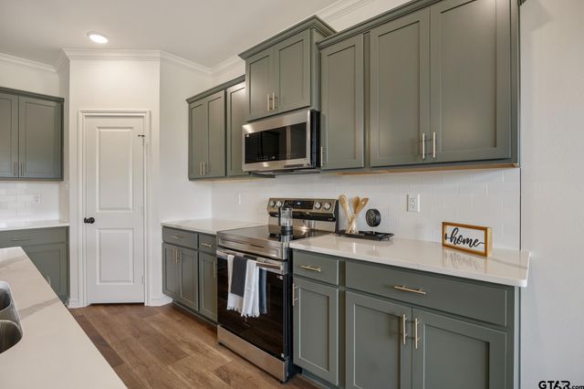 304 Driftwood Way, Whitehouse, TX 75791
