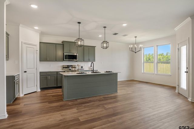304 Driftwood Way, Whitehouse, TX 75791