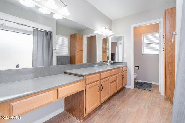 8826 W Diana Avenue, Peoria, AZ 85345