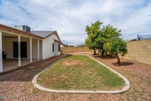 8826 W Diana Avenue, Peoria, AZ 85345