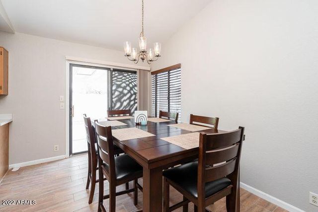 8826 W Diana Avenue, Peoria, AZ 85345