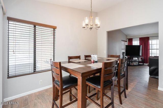 8826 W Diana Avenue, Peoria, AZ 85345