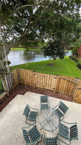 9977 NW 6th Ct 9977, Plantation, FL 33324