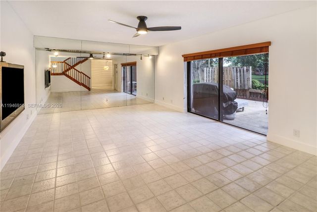 9977 NW 6th Ct 9977, Plantation, FL 33324