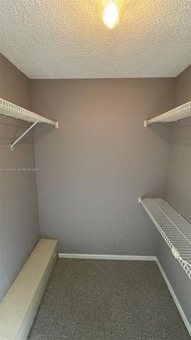 9977 NW 6th Ct 9977, Plantation, FL 33324