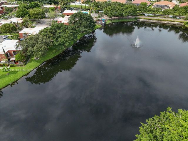 9977 NW 6th Ct 9977, Plantation, FL 33324