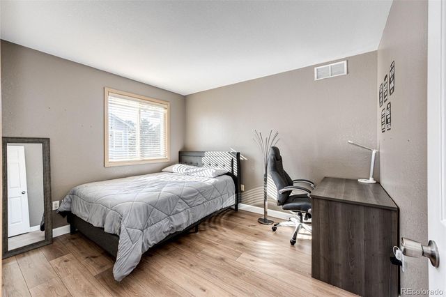 5345 S Flanders Way, Centennial, CO 80015