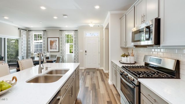 212 Deercroft Drive, Apex, NC 27539