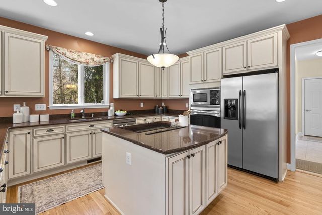 3160 SANDY HOOK RD, Street, MD 21154