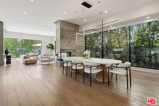 6252 Drexel Avenue, Los Angeles, CA 90048