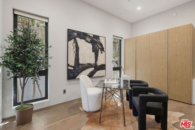 6252 Drexel Avenue, Los Angeles, CA 90048