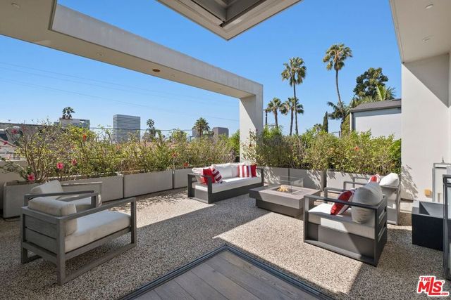 6252 Drexel Avenue, Los Angeles, CA 90048