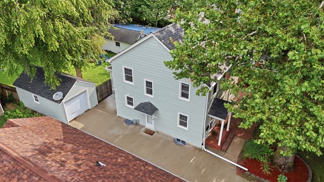 2227 Storm Street, Ames, IA 50014
