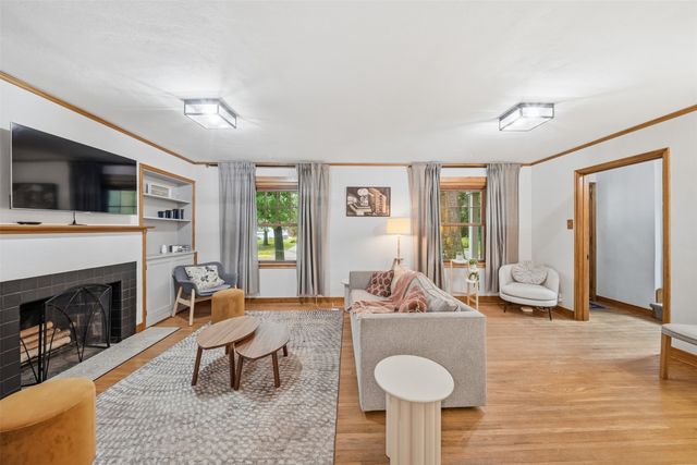 2227 Storm Street, Ames, IA 50014