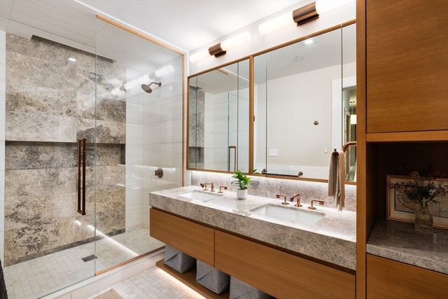 45 Temple St 212, Boston, MA 02114