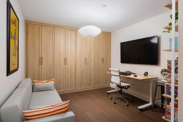45 Temple St 212, Boston, MA 02114