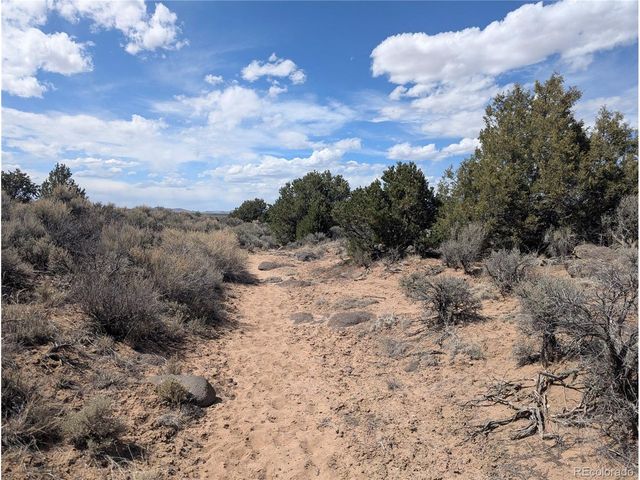 2 Mesitas Rd, San Luis, CO 81152