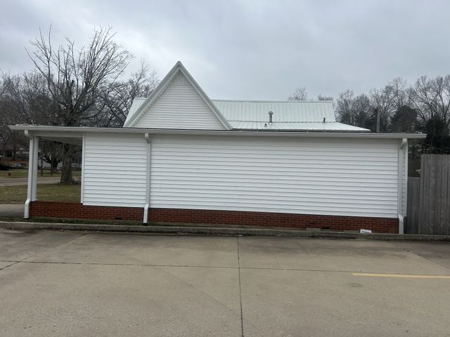 13655 Highway 69A, Big Sandy, TN 38221