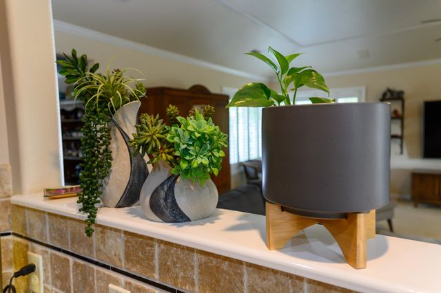 19679 Midland Drive, Redding, CA 96003