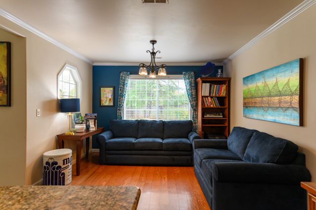 19679 Midland Drive, Redding, CA 96003