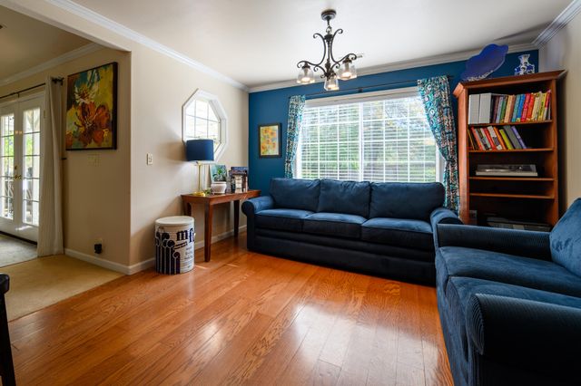 19679 Midland Drive, Redding, CA 96003