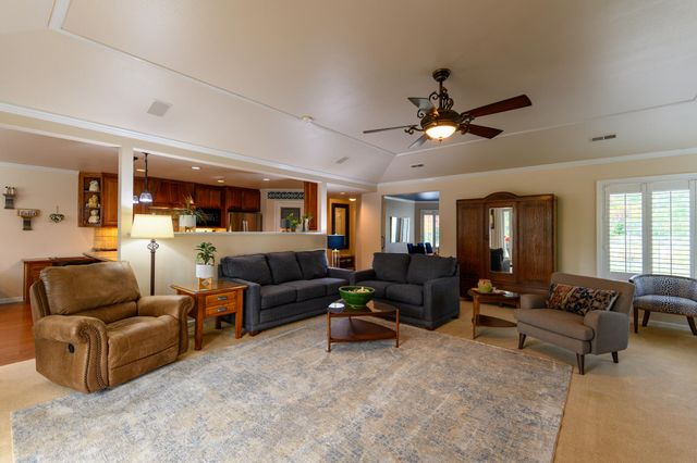 19679 Midland Drive, Redding, CA 96003