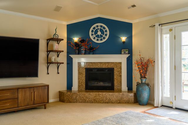 19679 Midland Drive, Redding, CA 96003