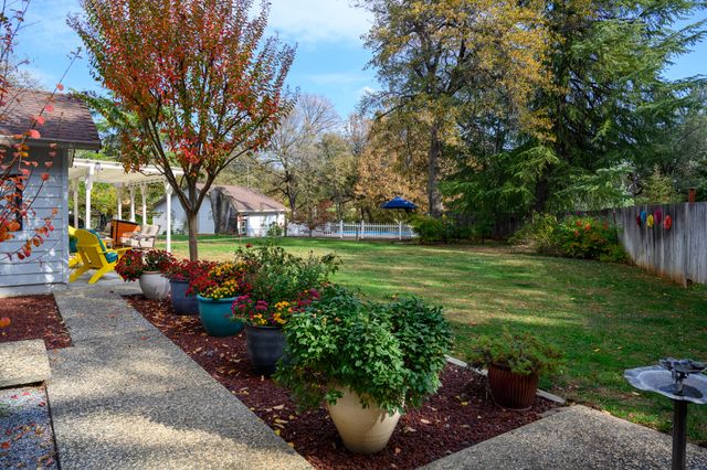 19679 Midland Drive, Redding, CA 96003