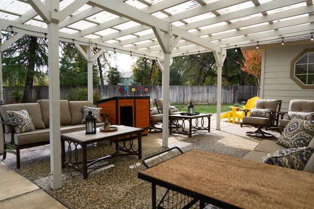 19679 Midland Drive, Redding, CA 96003