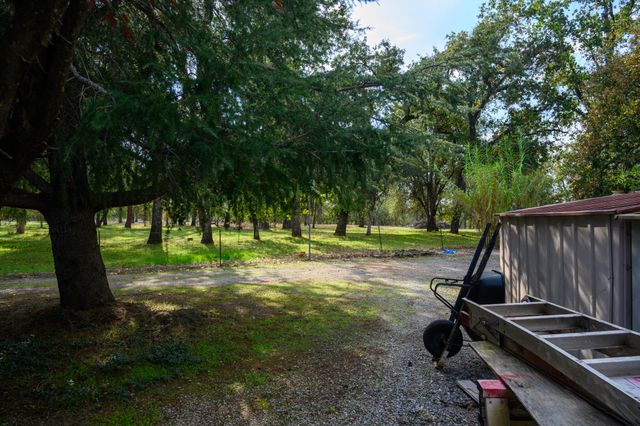 19679 Midland Drive, Redding, CA 96003