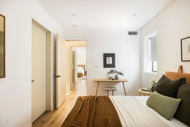 3036 Castle Street, Los Angeles, CA 90039