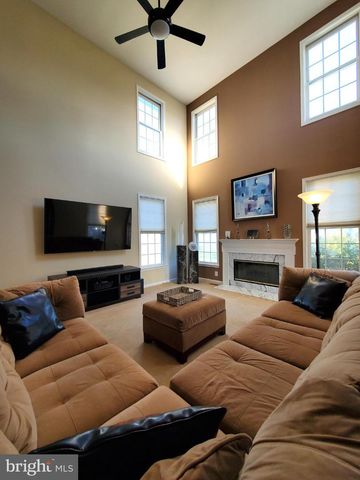 529 GLEN MEADOW RD, Richboro, PA 18954