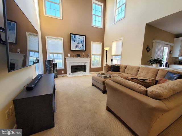 529 GLEN MEADOW RD, Richboro, PA 18954