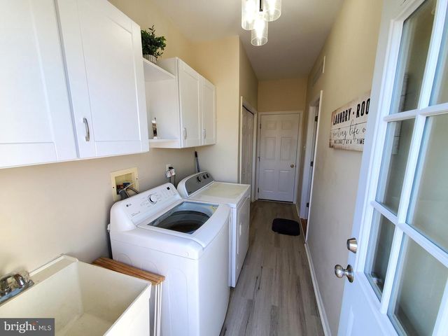 529 GLEN MEADOW RD, Richboro, PA 18954