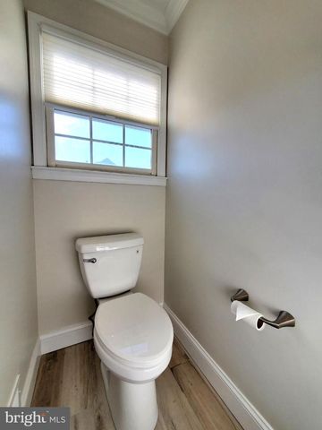 529 GLEN MEADOW RD, Richboro, PA 18954