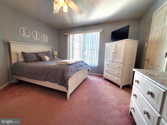 529 GLEN MEADOW RD, Richboro, PA 18954