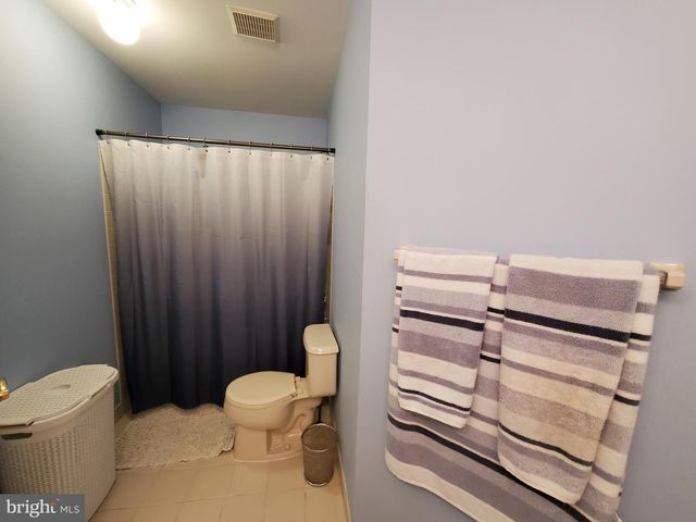 529 GLEN MEADOW RD, Richboro, PA 18954