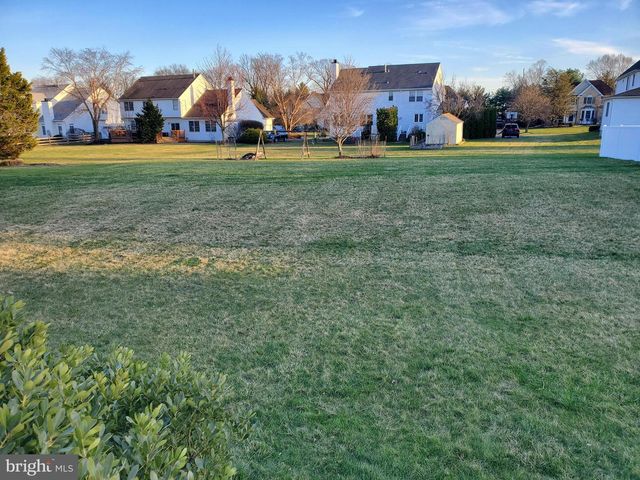 529 GLEN MEADOW RD, Richboro, PA 18954