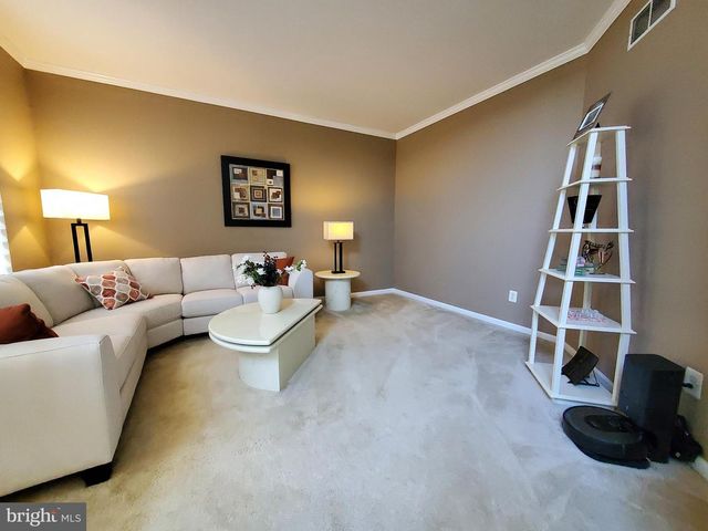 529 GLEN MEADOW RD, Richboro, PA 18954