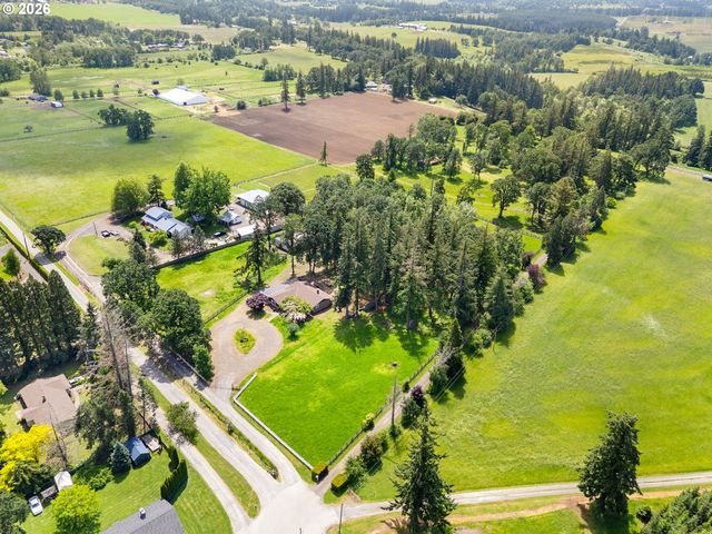 32300 S ONA Way, Molalla, OR 97038