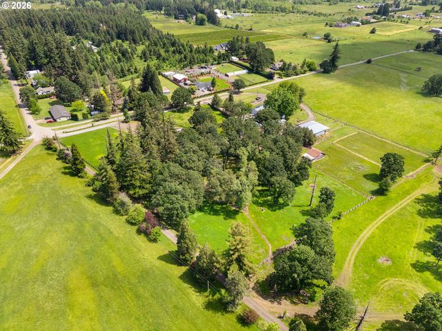 32300 S ONA Way, Molalla, OR 97038