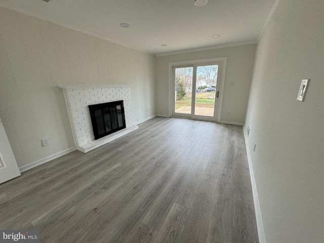 8300 HIGHLAND ST, Manassas, VA 20110