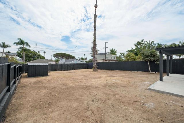 1529 Beryl St, San Diego, CA 92109