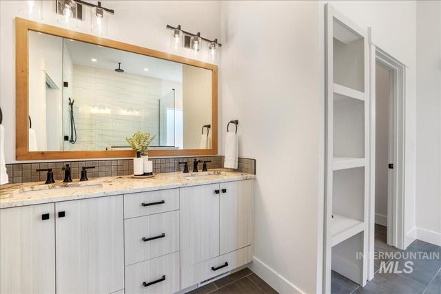 505 Stonehedge Loop, Twin Falls, ID 83301