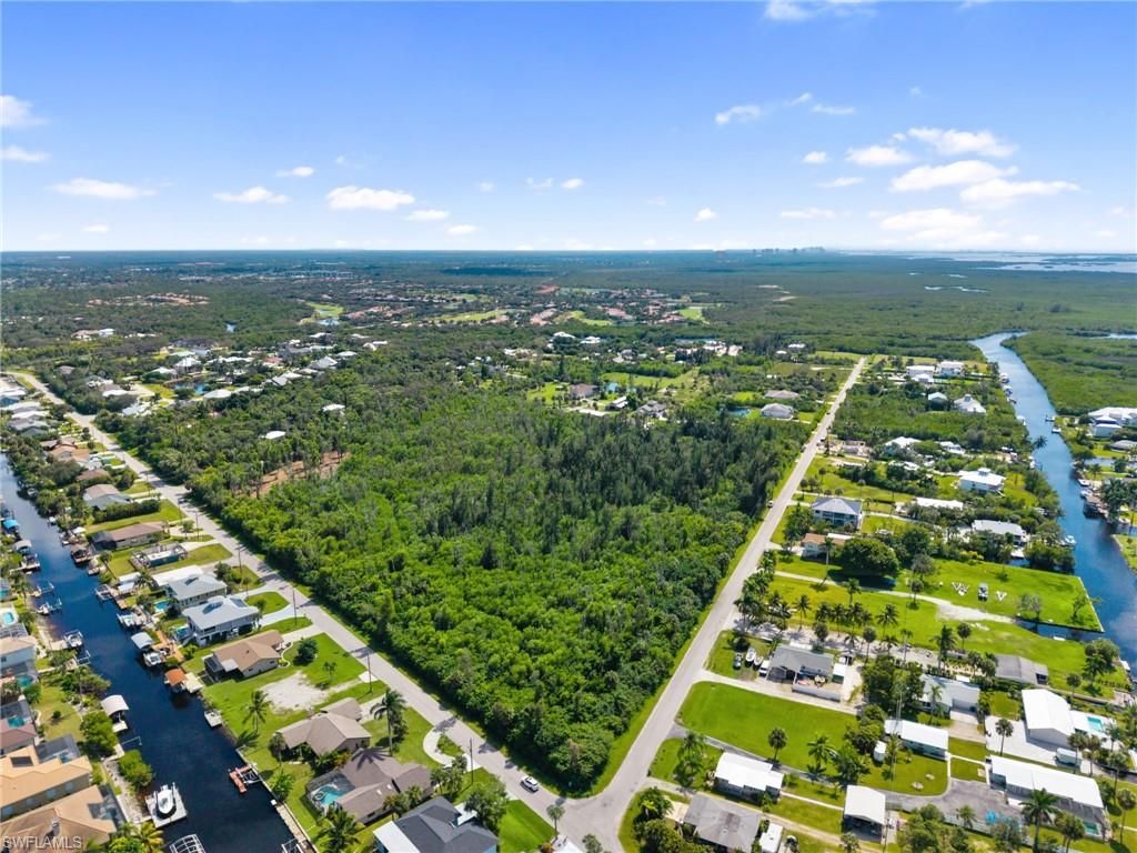 18161 Pioneer RD, FORT MYERS, FL 33908 — photo 4